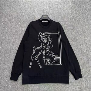 🚩steal authentic Givenchy Black Graphic Shorts